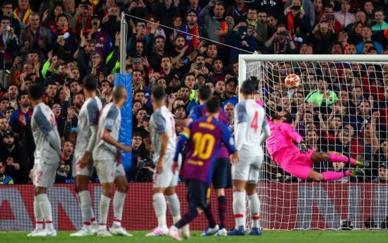 Messi batte Ronaldo, è suo il gol più bello dell’anno in competizioni UEFA
