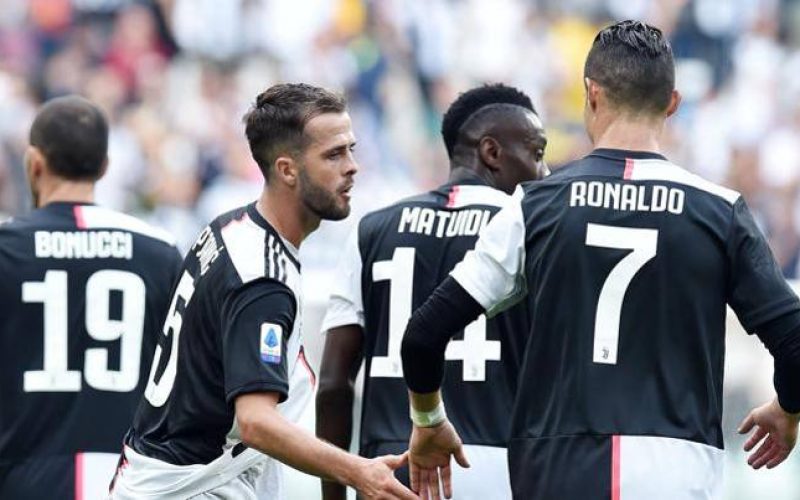 Juventus-Spal 2-0, bianconeri in scioltezza: la decidono Pjanic e CR7