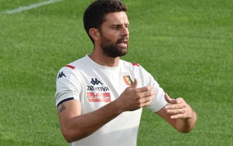 Genoa, presentato Thiago Motta: “Onorato di essere qui, usciremo da questa situazione”