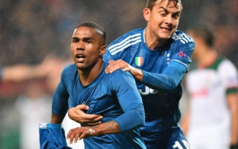 Lokomotiv Mosca-Juventus 1-2, una meraviglia di Douglas Costa lancia Sarri agli ottavi