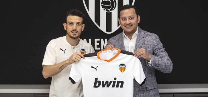 Valencia, presentato Florenzi: “Suderò questa maglia, darò il 100%”
