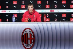 Milan, presentato Saelemaekers: “Il mio modello è Ronaldo”