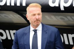 Lazio, Tare è sicuro: “Il campionato va finito per rispetto dei morti”