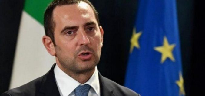 Il ministro Spadafora gela il calcio: “Meglio pensare al prossimo campionato”