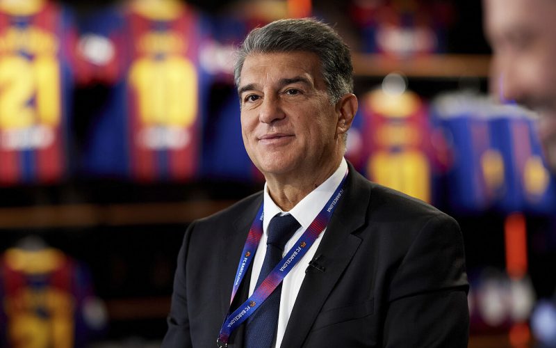 Barcellona, Laporta è il nuovo presidente: quale futuro per Messi?