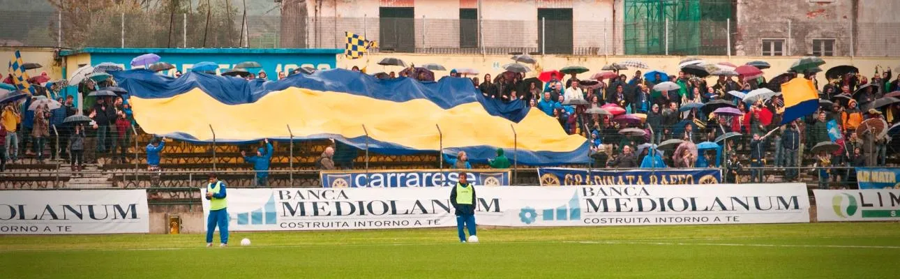 Tifosi Carrarese