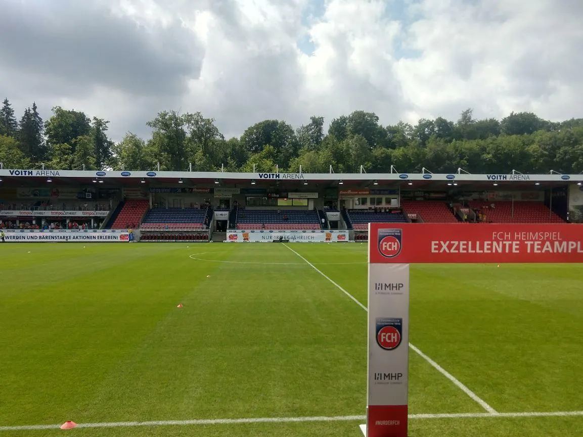 Pronostico Heidenheim - Eintracht Francoforte: 1 Novembre 2025 1 Voith-Arena, Heidenheim