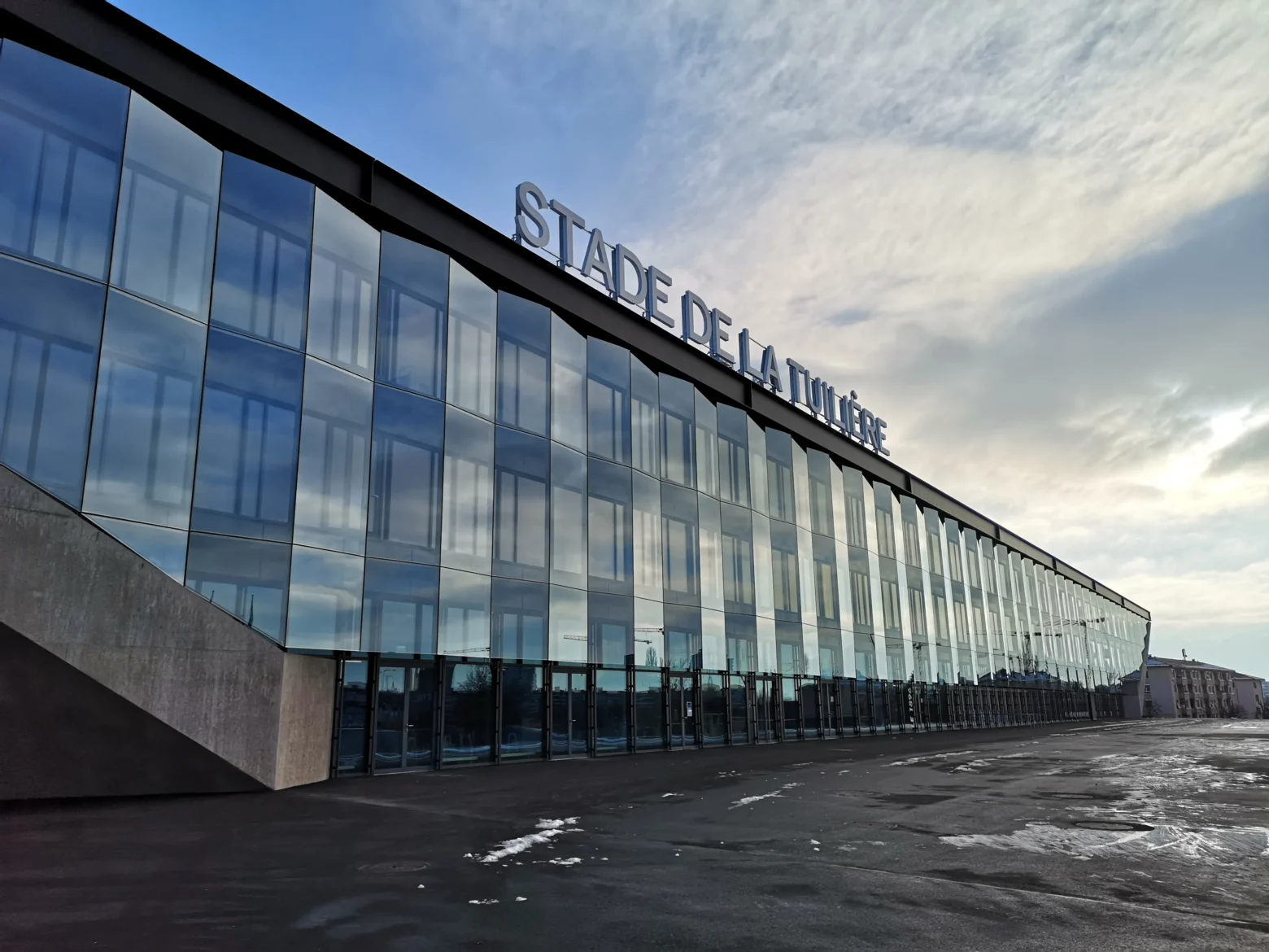 Stade de la Tuiliere, Losanna