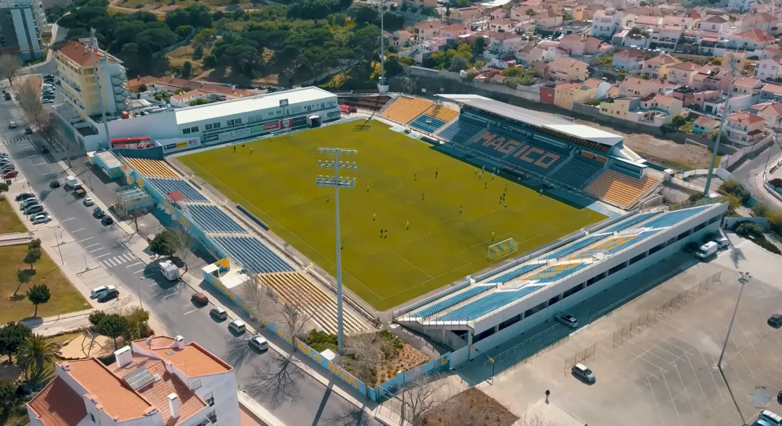 Stadio António Coimbra da Mota, Estoril