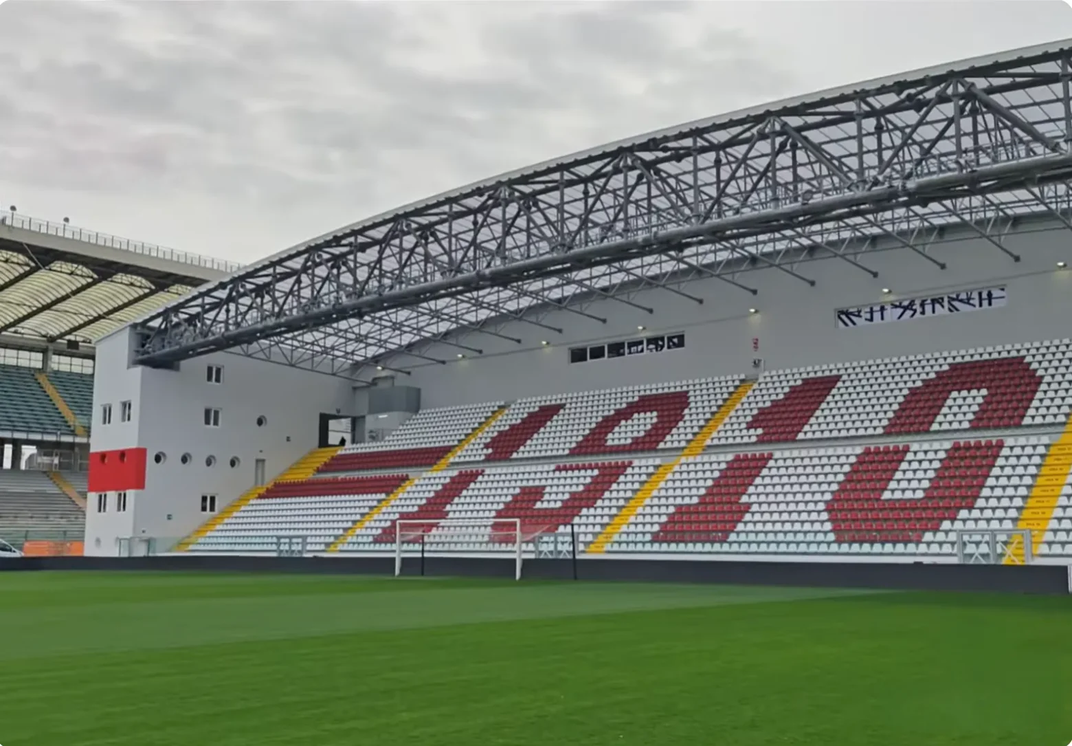 Gradinata Padova, Stadio Euganeo