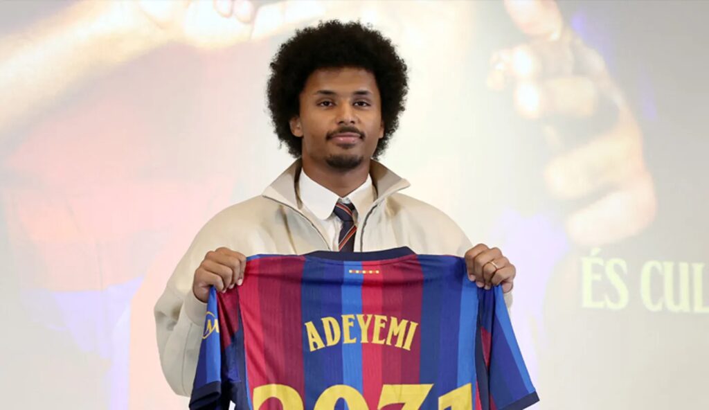 Karim Adeyemi è un nuovo giocatore del Barcellona: il comunicato ufficiale