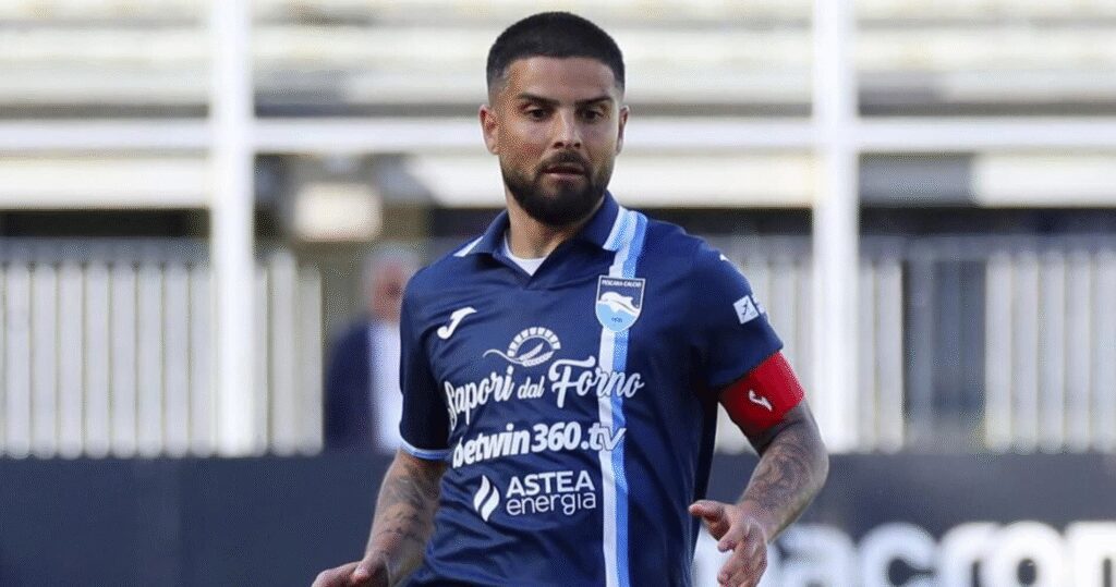 Insigne Sampdoria, visite mediche in corso a Bogliasco: firma fino al 2028 per l'ex Napoli 3 Insigne Sampdoria, visite mediche in corso a Bogliasco: firma fino al 2028 per l'ex Napoli