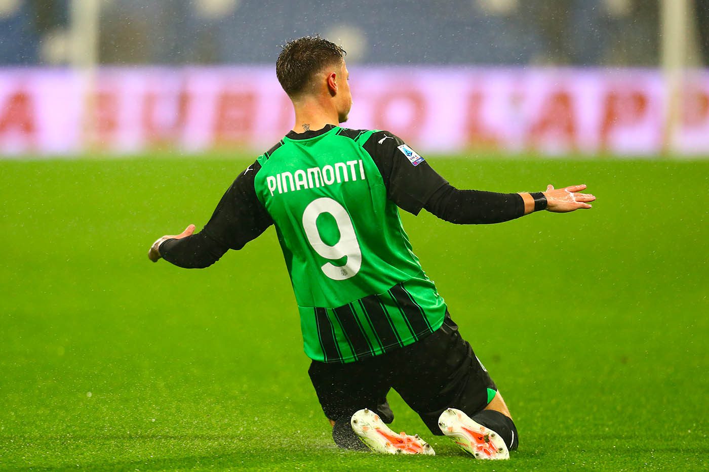 Calciomercato Lazio, colpo in attacco preso Andrea Pinamonti! Le cifre dell'affare
