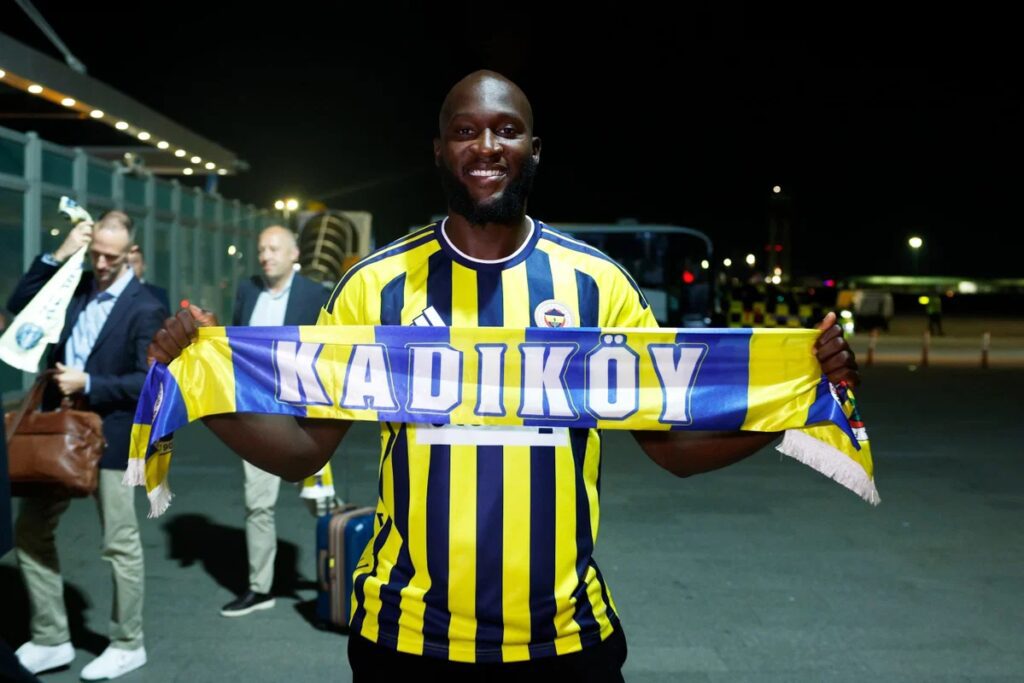 Il Napoli ufficializza la cessione di Lukaku al Fenerbahce: il comunicato dei partenopei