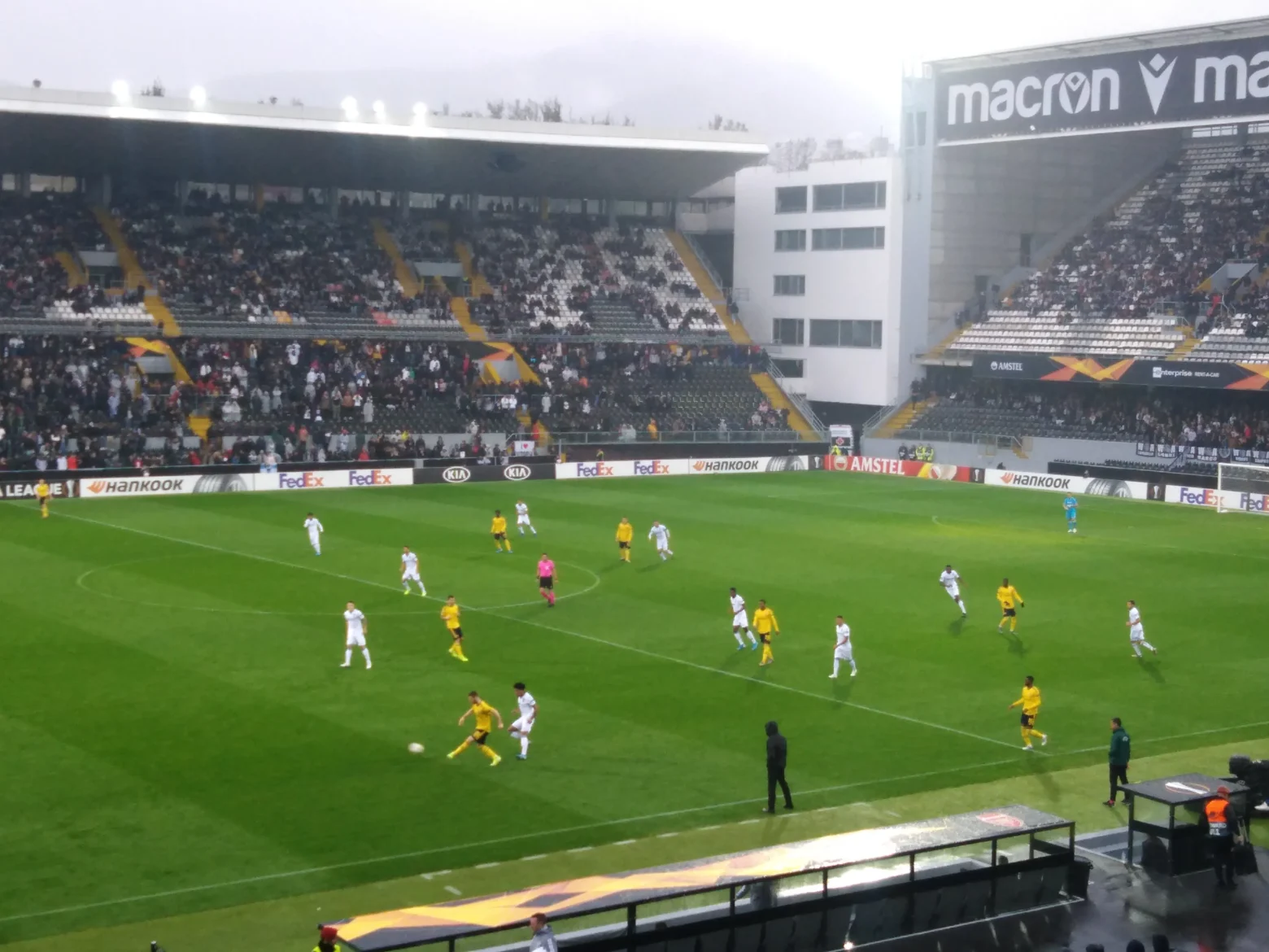 Estadio Dom Afonso Henriques, Vitoria Guimaraes