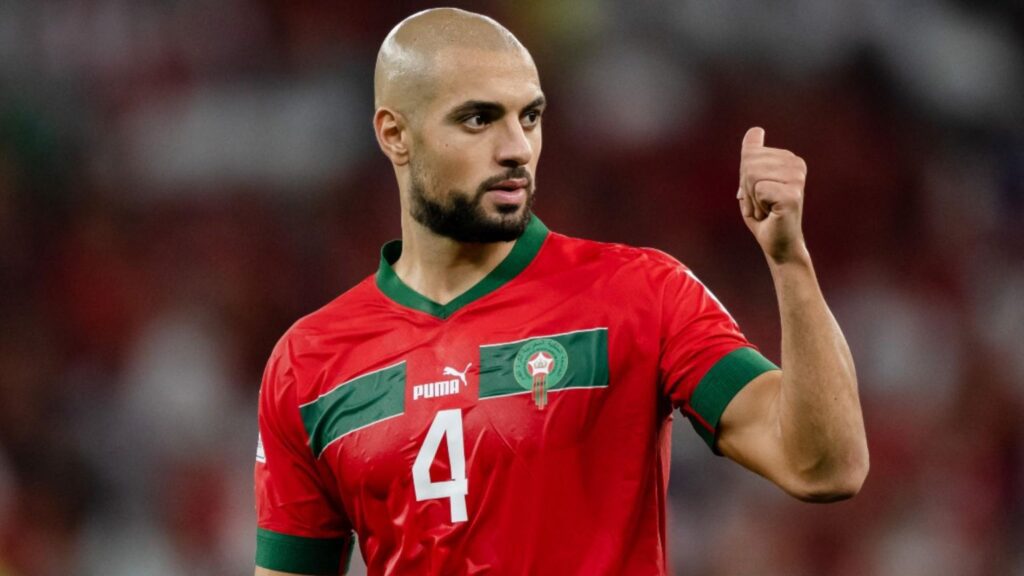 Calciomercato Juventus, in Estate Bianconeri Vicinissimi ad Amrabat: Ecco Perché Alla fine è Andato all'Ajax. Il Retroscena 2 Calciomercato Juventus, in Estate Bianconeri Vicinissimi ad Amrabat: Ecco Perché Alla fine è Andato all'Ajax. Il Retroscena