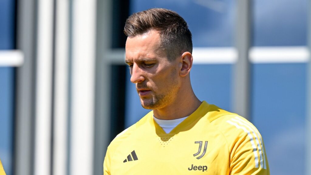 Calciomercato Juventus, Milik Verso gli Emirati Arabi: Tutti i Dettagli