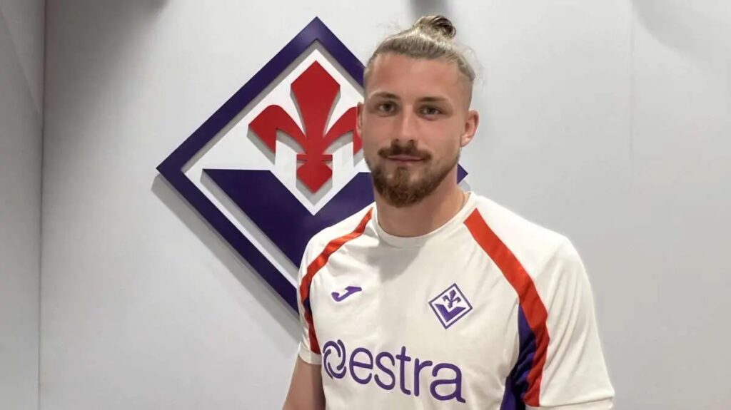Fiorentina, l'Agente di Dragusin Svela: "Mancano 20 Partite per il Riscatto. A mio Modo di Vedere..." 3 Fiorentina, l'Agente di Dragusin Svela: "Mancano 20 Partite per il Riscatto. A mio Modo di Vedere..."